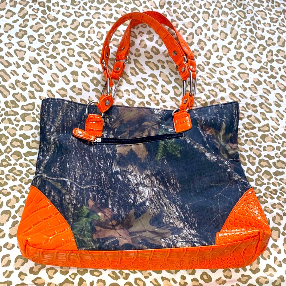 Camo women’s tote bag purse Y2K with orange details